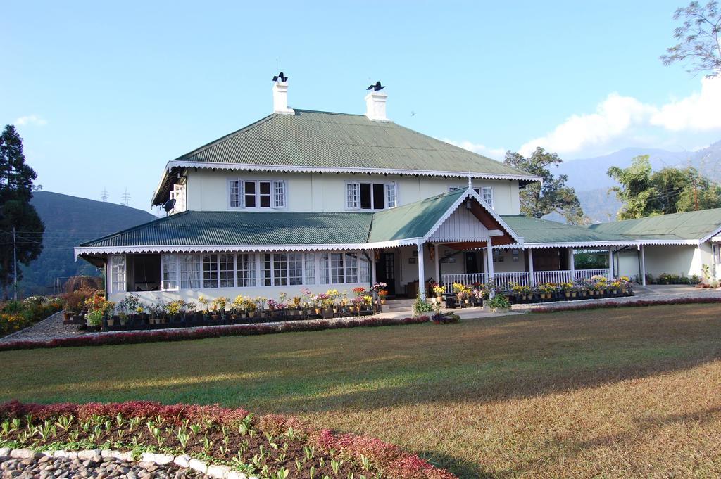 Tumsong Chiabari - The Tea Retreat Hotel Darjeeling  Bilik gambar